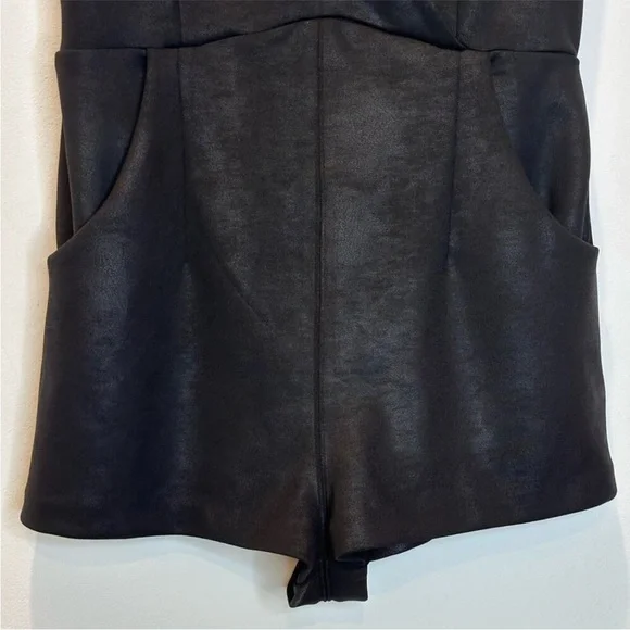 Free People Coated Knit Black Moonlight Sleeveless Bodycon Romper Size 4 NWOT - Picture 5 of 7